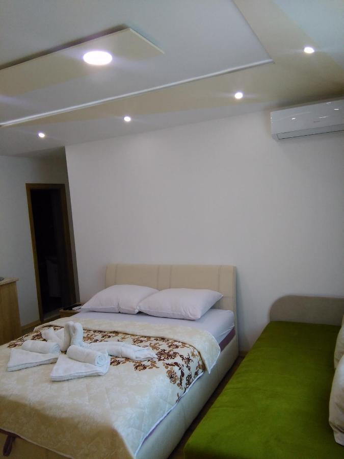 Apartmani Slado 特雷比涅 外观 照片