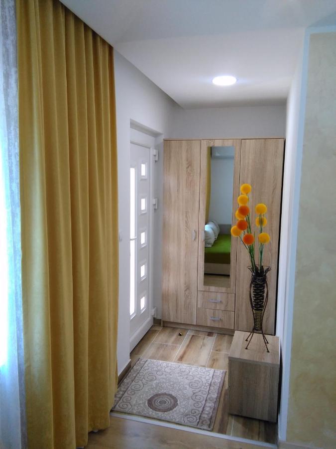 Apartmani Slado 特雷比涅 外观 照片