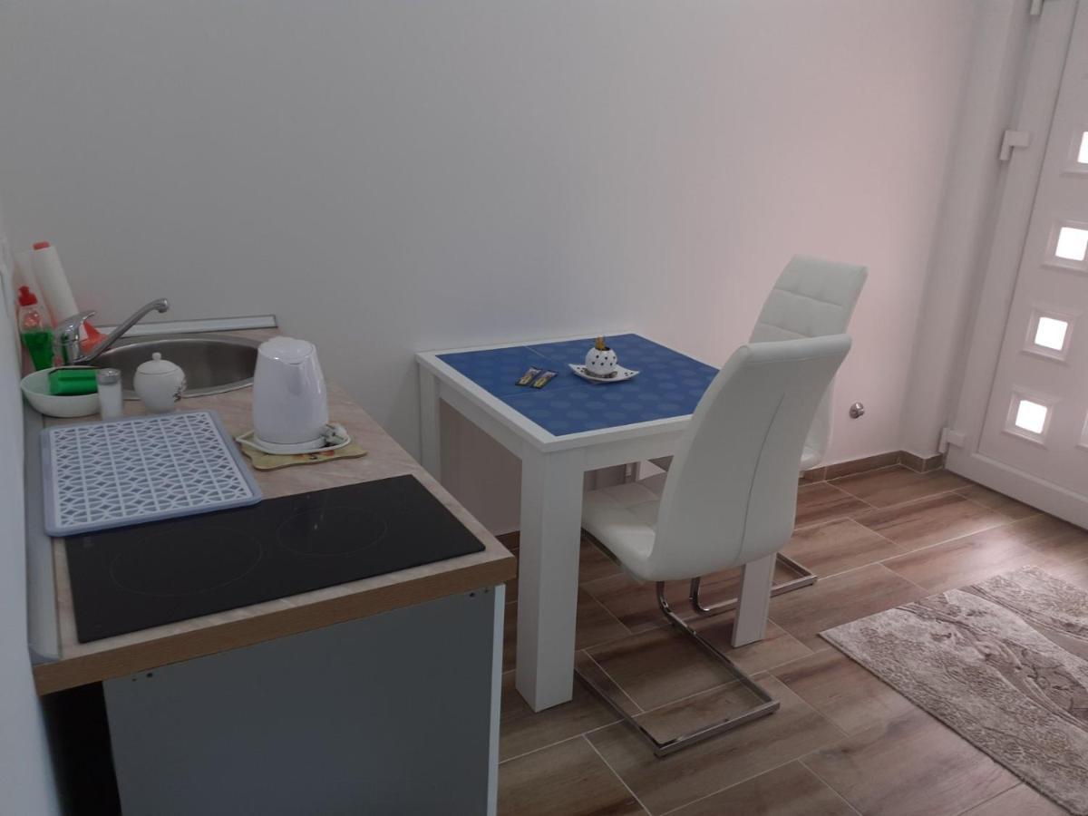 Apartmani Slado 特雷比涅 外观 照片