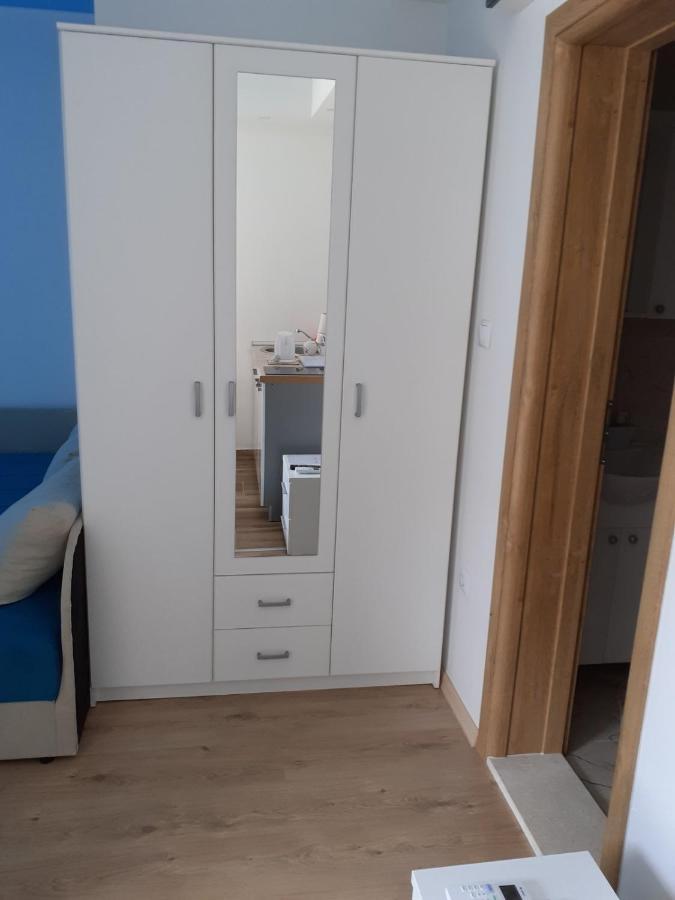 Apartmani Slado 特雷比涅 外观 照片