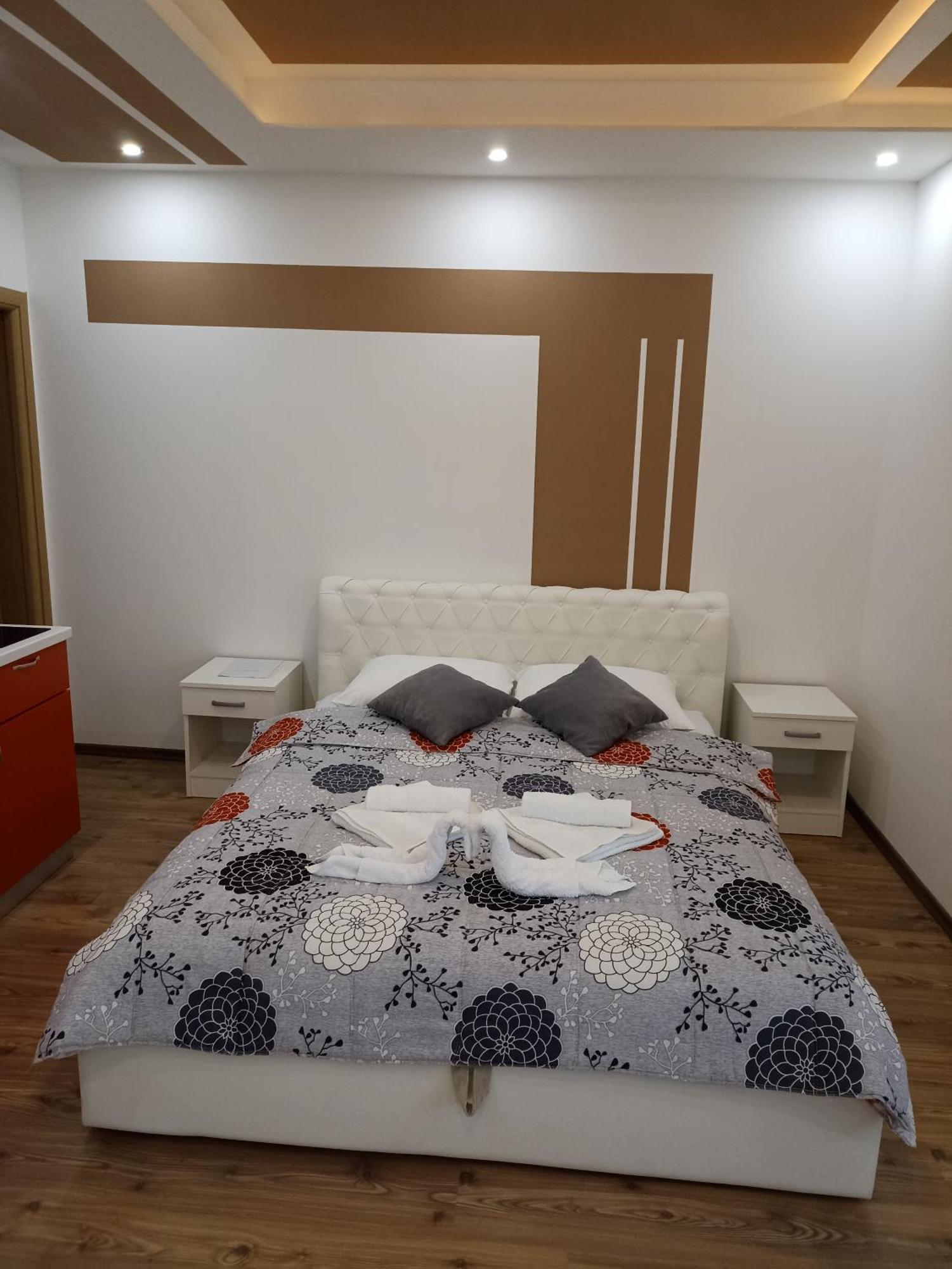 Apartmani Slado 特雷比涅 外观 照片