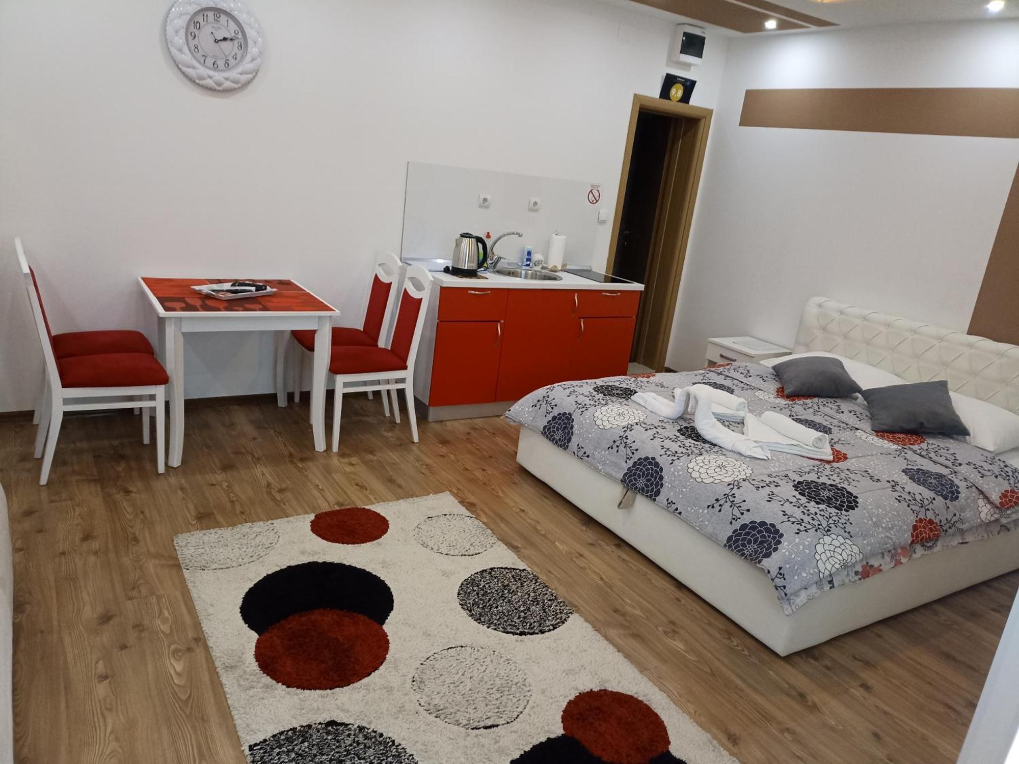 Apartmani Slado 特雷比涅 客房 照片