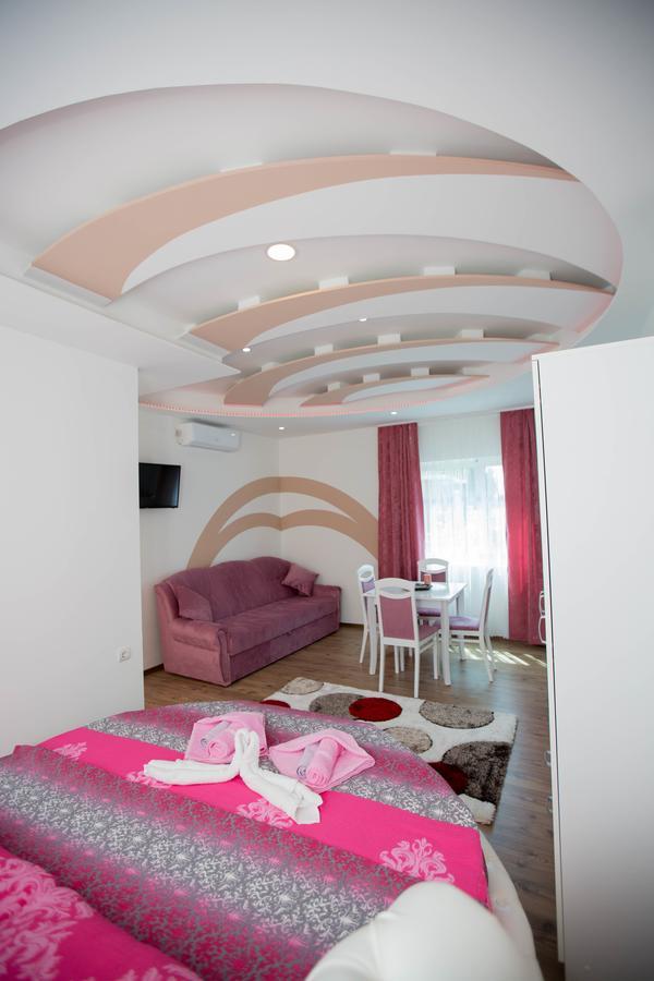 Apartmani Slado 特雷比涅 外观 照片