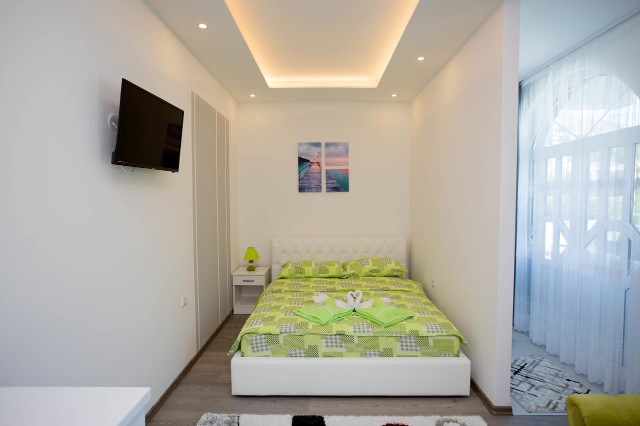 Apartmani Slado 特雷比涅 外观 照片