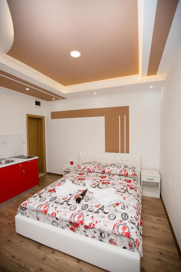 Apartmani Slado 特雷比涅 外观 照片