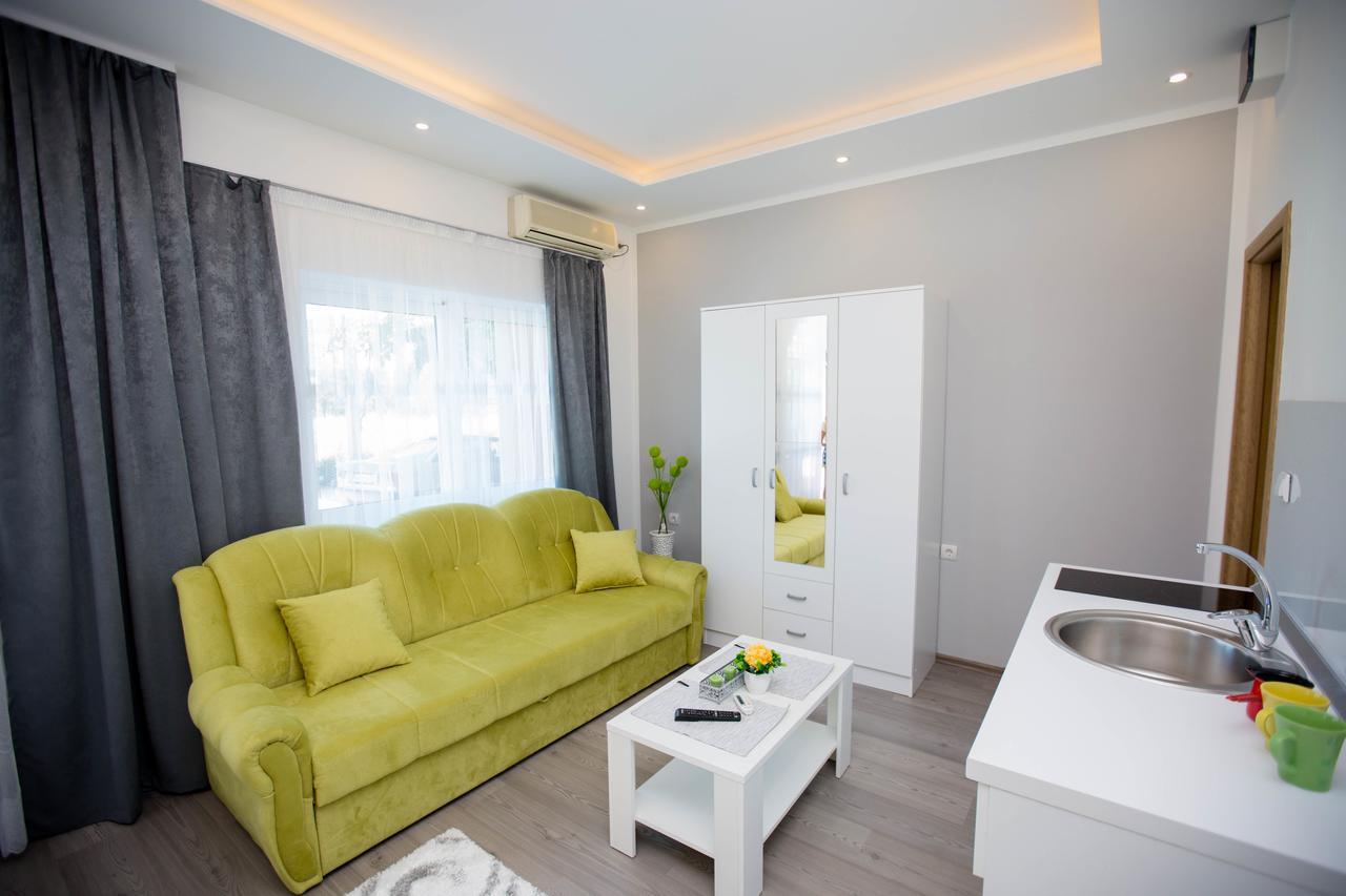 Apartmani Slado 特雷比涅 外观 照片