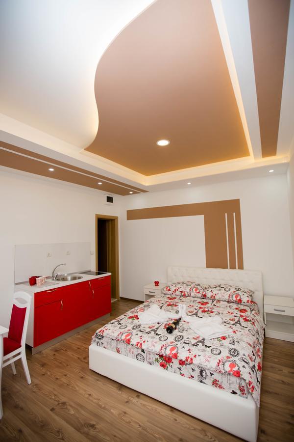 Apartmani Slado 特雷比涅 外观 照片